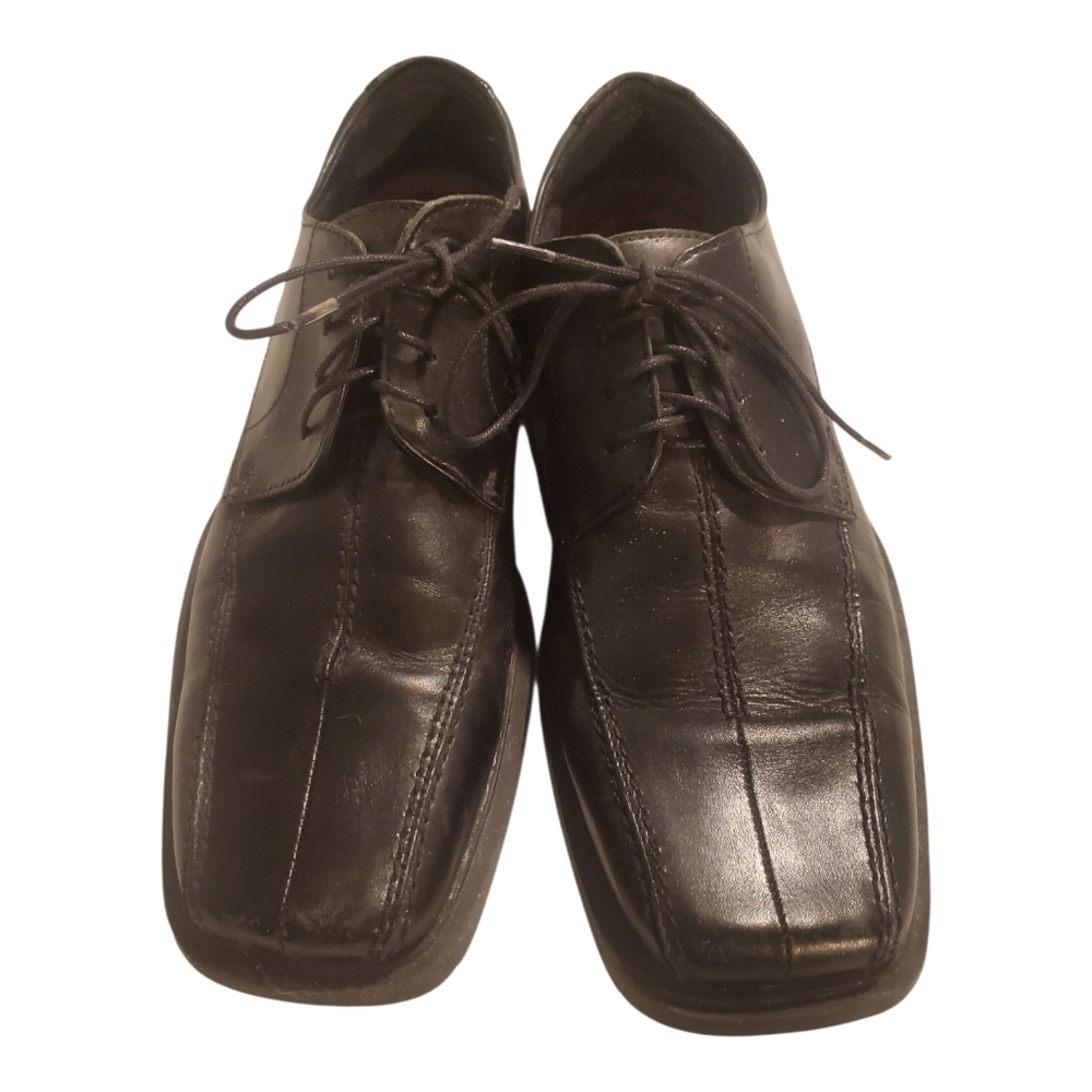 Classic Black Men's Kenneth Cole Dress Shoes Size 10